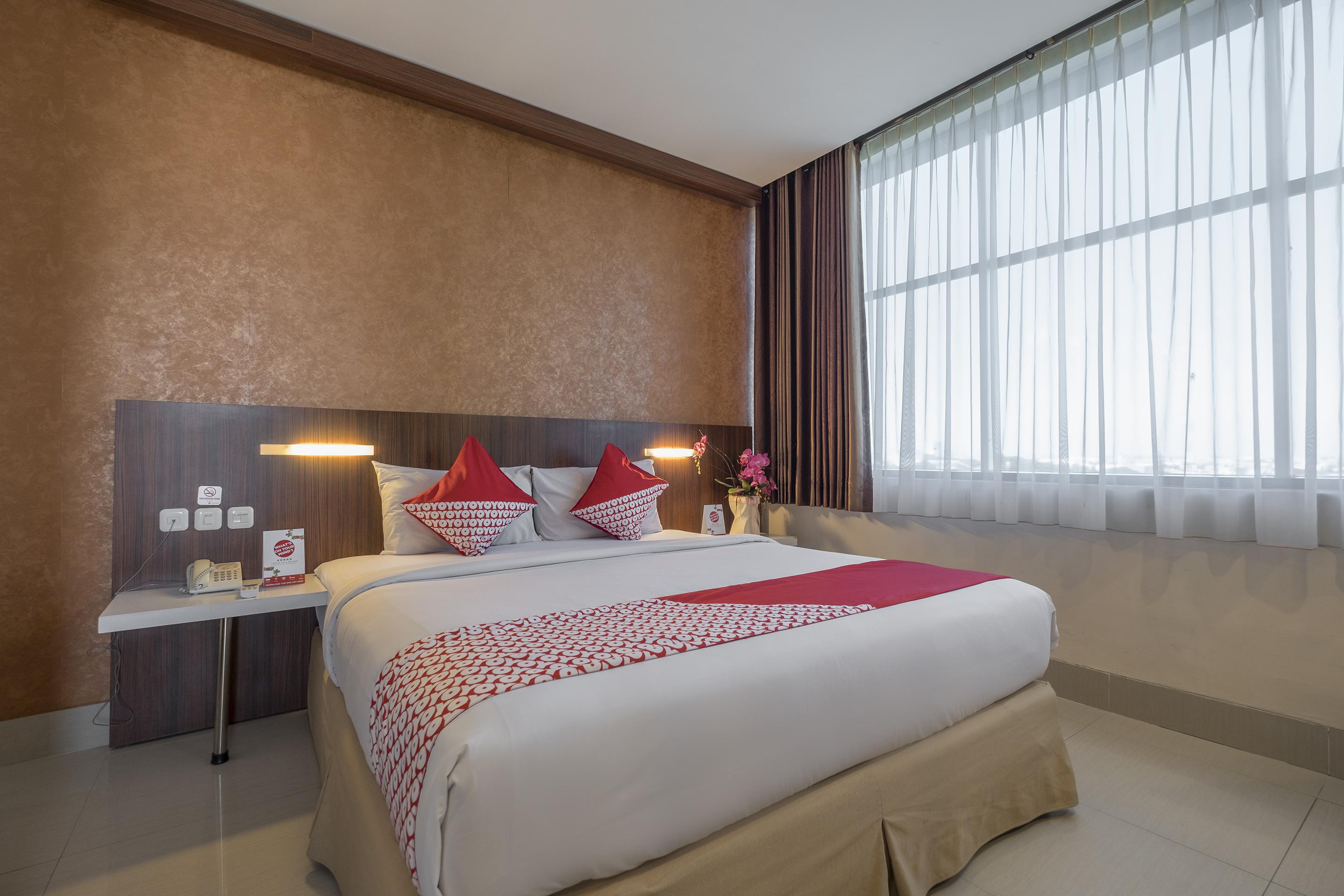 Collection O 1279 Hotel Grand Celino Makasar Exteriér fotografie