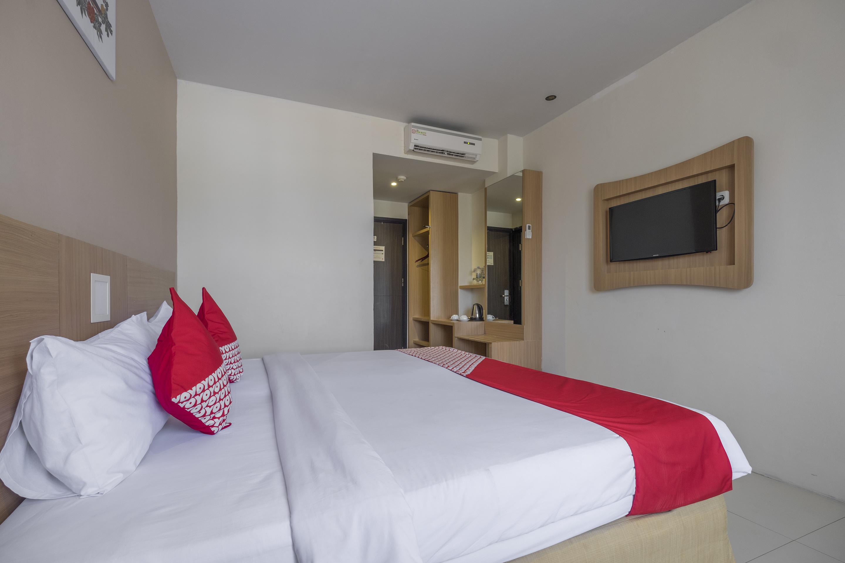 Collection O 1279 Hotel Grand Celino Makasar Exteriér fotografie