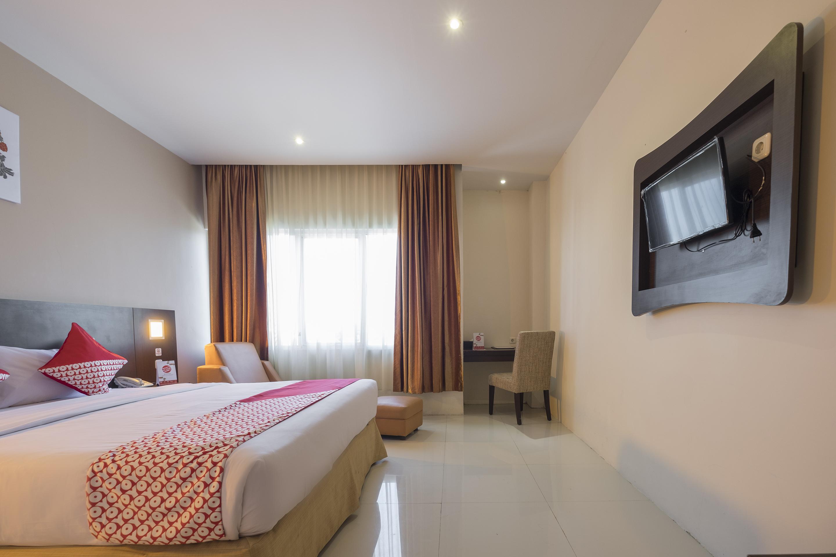 Collection O 1279 Hotel Grand Celino Makasar Exteriér fotografie