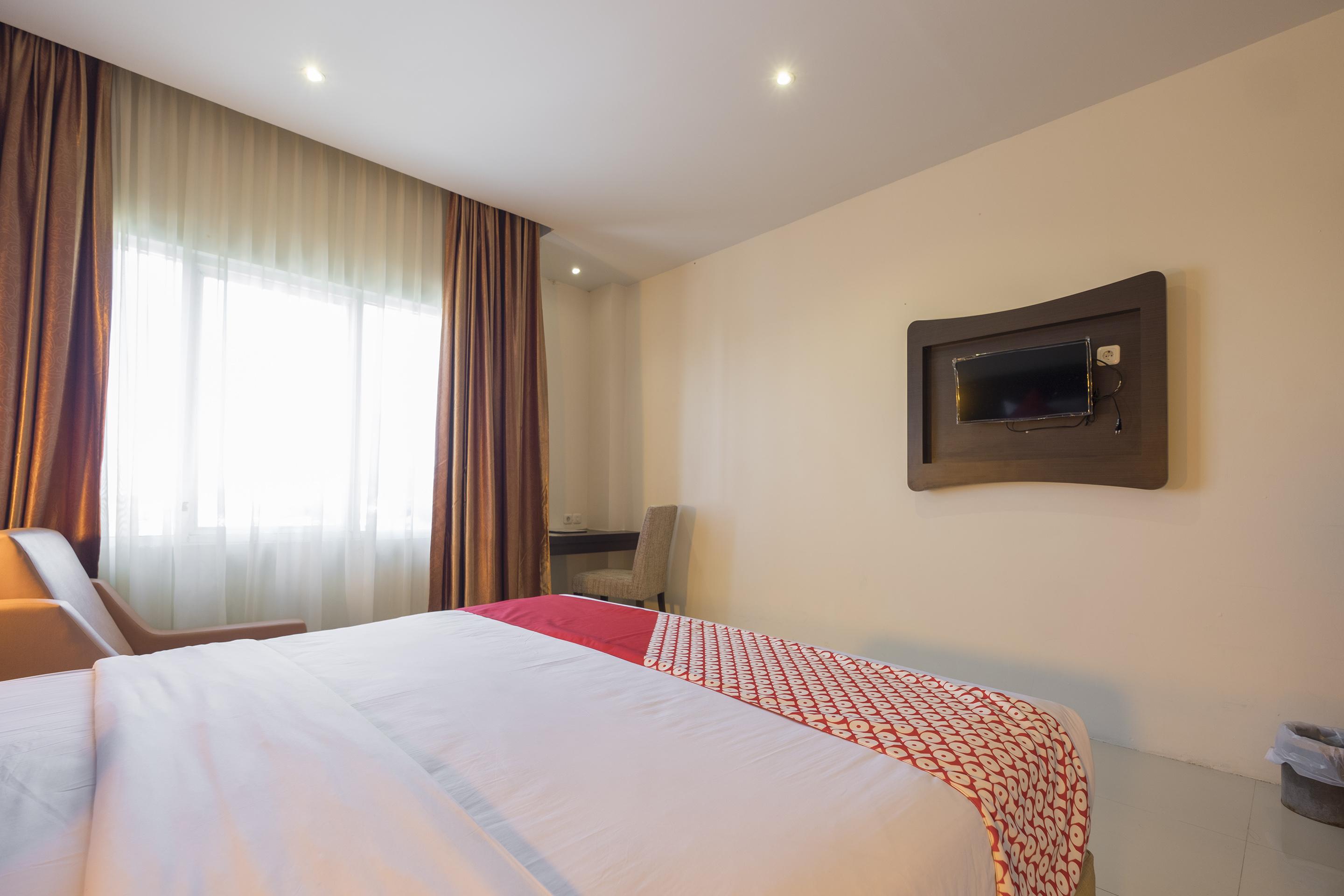 Collection O 1279 Hotel Grand Celino Makasar Exteriér fotografie