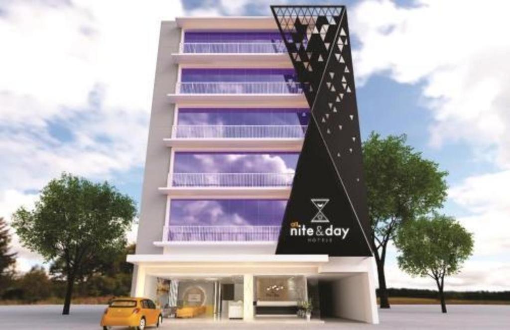 Collection O 1279 Hotel Grand Celino Makasar Exteriér fotografie